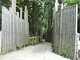 朝熊山の山頂付近にある金剛證寺の奥之院の卒塔婆(三重県伊勢市)。
