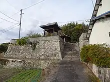 金剛寺の鐘楼