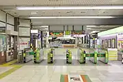 改札口（2022年4月）