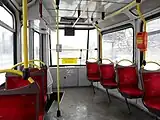 車内（後方車体）