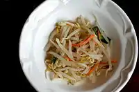 もやしのナムル