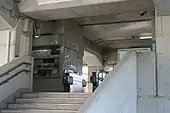 改札