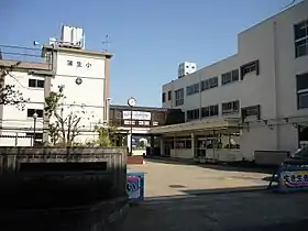 越谷市立蒲生小学校