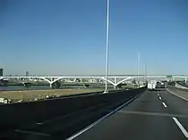 日暮里・舎人ライナーとの交差部分
