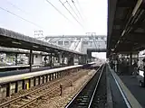 ホーム（2番線から豊橋方面を望む）