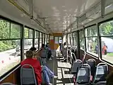 車内（前方）