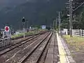 ホームから渚方面を望む