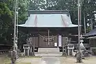神明宮拝殿（九久平町、2019年（令和元年）7月）