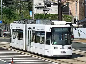 日本初の超低床電車 熊本市交通局9700形ブレーメン形