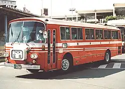 42MC 貸切車熊本バス三菱B806L