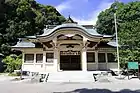 熊野神社拝殿（亀首町、2019年（令和元年）8月）
