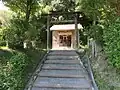伊集院高校に隣接する熊野神社