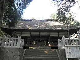 拝殿(重要文化財)