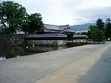 黒門(1989年12月木造復元)(2004年(平成16年)9月)