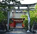四の鳥居とかつての中門