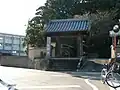 再建された二の丸の乾門