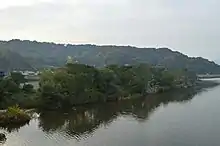 中洲と明王院