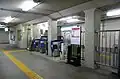 改札口（改装前。現在の自動券売機、駅係員窓口は画像で見て右端＜神戸方面寄り＞に設置されている）