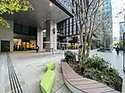 京橋中央広場を見る（2019年撮影）