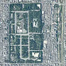京都府京都市の京都御所の航空写真。2020年(令和2年)撮影