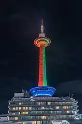 12月24・25日のクリスマスカラーのライトアップ