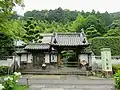 本坊 薬医門