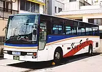 1996年導入の大型車いすゞKC-LV781Rスーパークルーザー(IKコーチ製純正車体)※現在は廃車