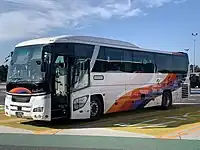 フェニックス号・本州夜行と共通運用される3列独立シート車日野・セレガHDインターシティ（九州産交バス）