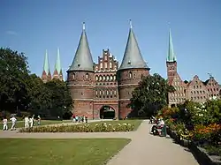 ホルステン門(1478年)