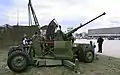 基地防空用のボフォースL/70 40mm高射機関砲