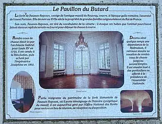 Panneau d'information sur le pavillon du Butard.