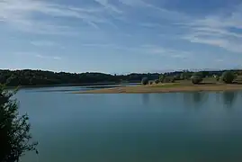 湖