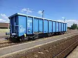 Eanos5380形66トン積高側板ボギー無蓋車。国別および事業者コード"SK-ZSSKC"が標記されている（2012年）