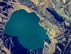 沼沢湖