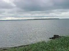 対岸の別海町走古丹からみた槍昔
