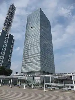 本社が入居するランド・アクシス・タワー(明治安田生命さいたま新都心ビル)