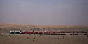 蘭新線を走行する列車