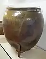 常滑菊花文大甕　江戸時代 箱根美術館