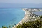 レフカダ島から本土に延びる砂嘴