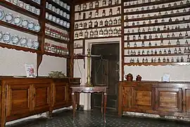 病院博物館付属の薬局