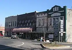 ルイスバーグの商店
