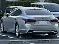 日本仕様 2020年改良型 LS 500h"version L" リア