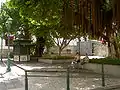 リラウ広場