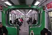 車内