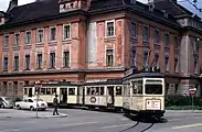 複数両の付随車を連結する運用も存在した(1971年撮影)