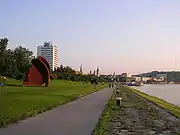 夕べのドナウ河岸
