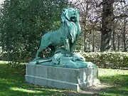 リュクサンブール公園のライオンの像
