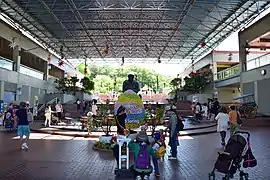 本館