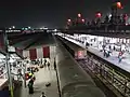 チャルバグ駅ホーム