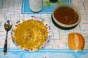 quiquirimichiとパンを添えたロクロ